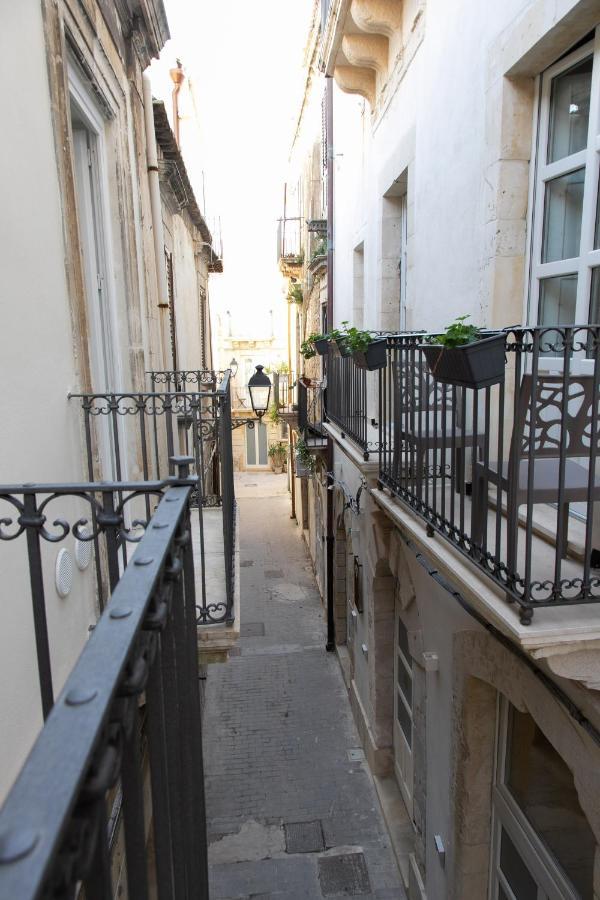 Le Grazie Romantic House By Dimore Trinacria Syracuse Exterior photo